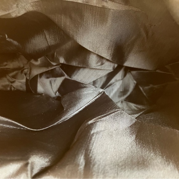 Selling as a set, two lined never-used mini bags each 8” x 11.5” x 5” purse/bag. - Picture 8 of 8